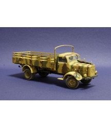 4WD Cargo Truck L 4500 A 1/35